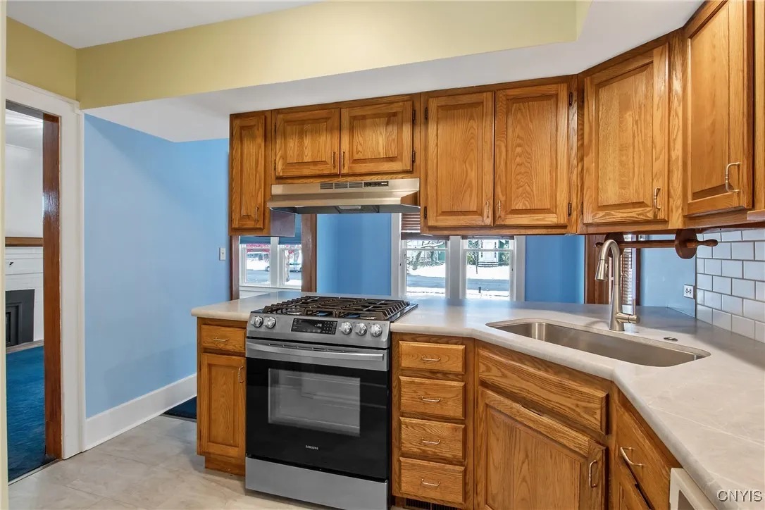 203 Candee Avenue, Syracuse, New York 13224, Syracuse, New York 13224, 2 Bedrooms Bedrooms, 8 Rooms Rooms,1 BathroomBathrooms,Residential,For Sale,203 Candee Avenue, Syracuse, New York 13224,0,S1650771