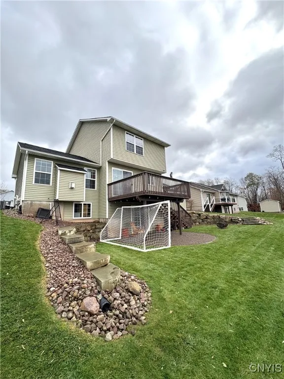 14 Charing Cross Circle, Lysander, New York 13027, Lysander, New York 13027, 3 Bedrooms Bedrooms, 7 Rooms Rooms,2 BathroomsBathrooms,Residential,For Sale,14 Charing Cross Circle, Lysander, New York 13027,0,S1650852