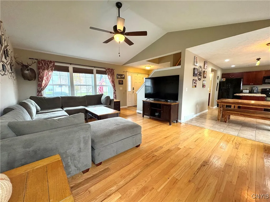 14 Charing Cross Circle, Lysander, New York 13027, Lysander, New York 13027, 3 Bedrooms Bedrooms, 7 Rooms Rooms,2 BathroomsBathrooms,Residential,For Sale,14 Charing Cross Circle, Lysander, New York 13027,0,S1650852