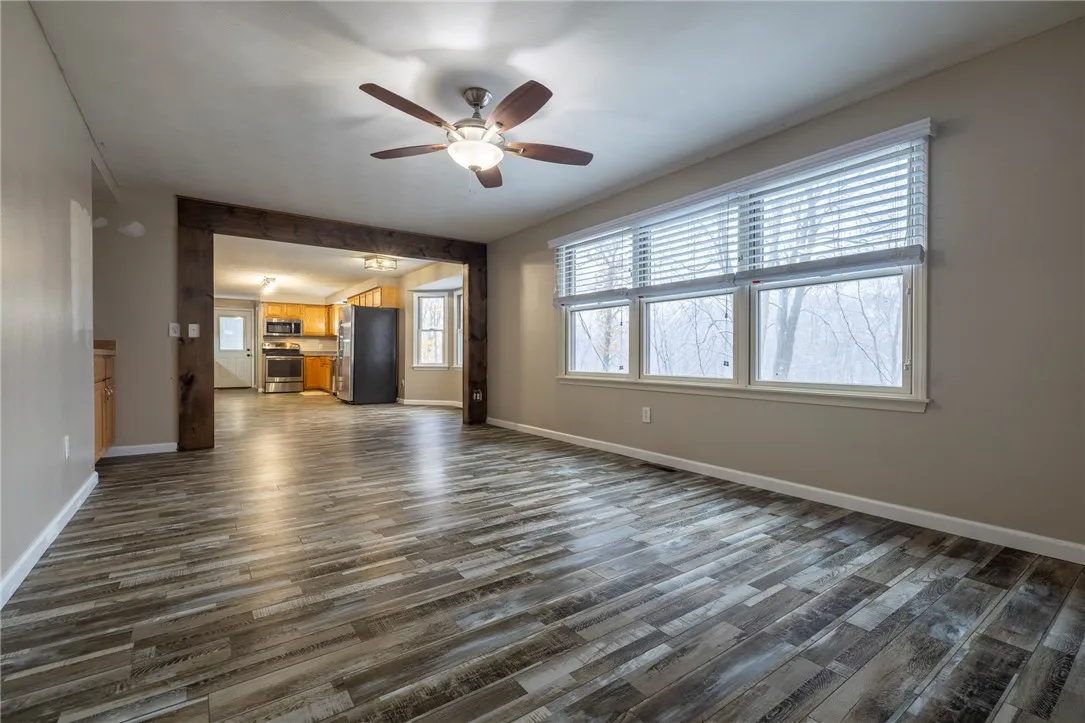 1447 Hiddenpond Lane, Walworth, New York 14568, Walworth, New York 14568, 3 Bedrooms Bedrooms, 6 Rooms Rooms,2 BathroomsBathrooms,Residential,For Sale,1447 Hiddenpond Lane, Walworth, New York 14568,0,R1649805