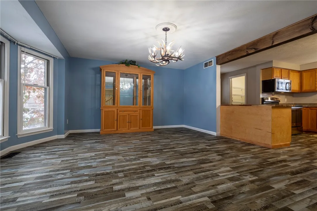 1447 Hiddenpond Lane, Walworth, New York 14568, Walworth, New York 14568, 3 Bedrooms Bedrooms, 6 Rooms Rooms,2 BathroomsBathrooms,Residential,For Sale,1447 Hiddenpond Lane, Walworth, New York 14568,0,R1649805