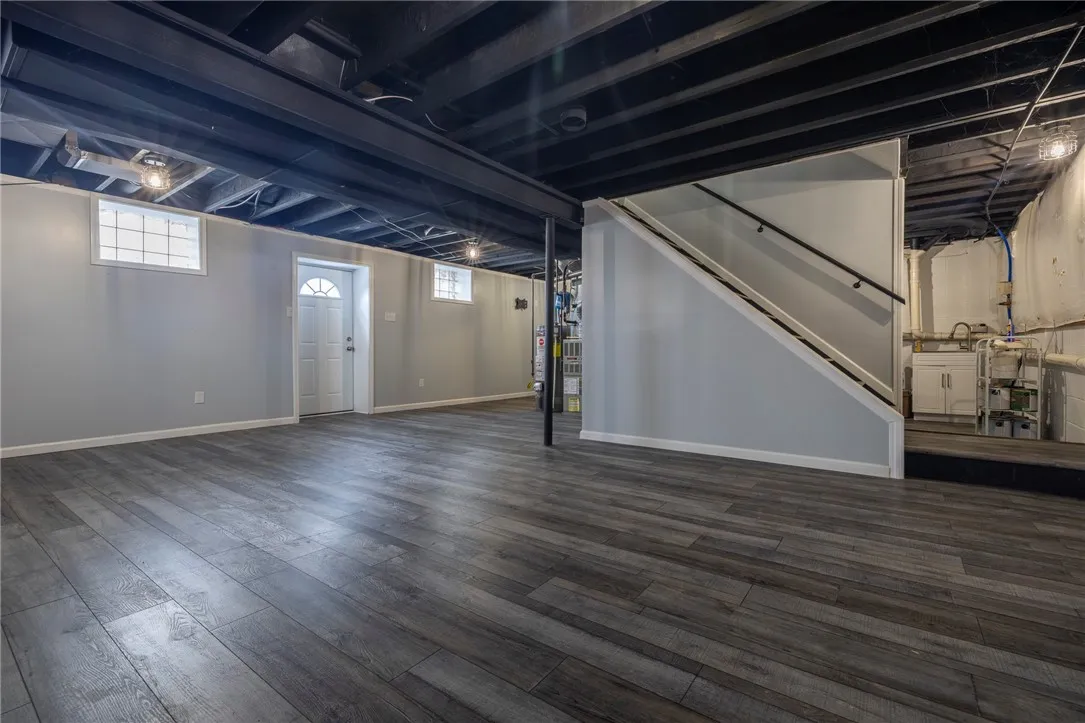 1447 Hiddenpond Lane, Walworth, New York 14568, Walworth, New York 14568, 3 Bedrooms Bedrooms, 6 Rooms Rooms,2 BathroomsBathrooms,Residential,For Sale,1447 Hiddenpond Lane, Walworth, New York 14568,0,R1649805