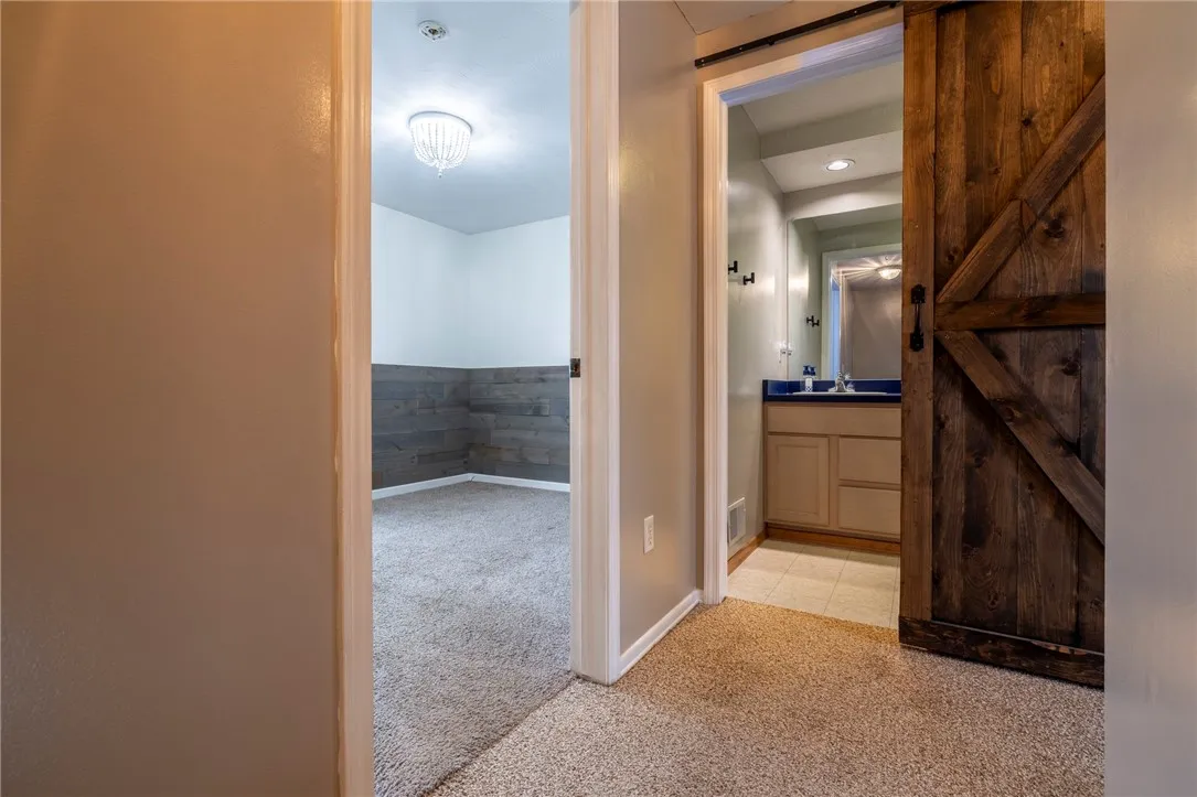 1447 Hiddenpond Lane, Walworth, New York 14568, Walworth, New York 14568, 3 Bedrooms Bedrooms, 6 Rooms Rooms,2 BathroomsBathrooms,Residential,For Sale,1447 Hiddenpond Lane, Walworth, New York 14568,0,R1649805