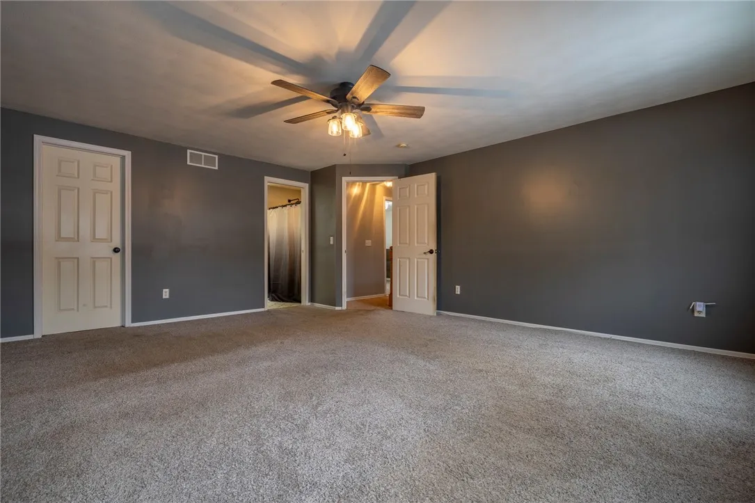 1447 Hiddenpond Lane, Walworth, New York 14568, Walworth, New York 14568, 3 Bedrooms Bedrooms, 6 Rooms Rooms,2 BathroomsBathrooms,Residential,For Sale,1447 Hiddenpond Lane, Walworth, New York 14568,0,R1649805