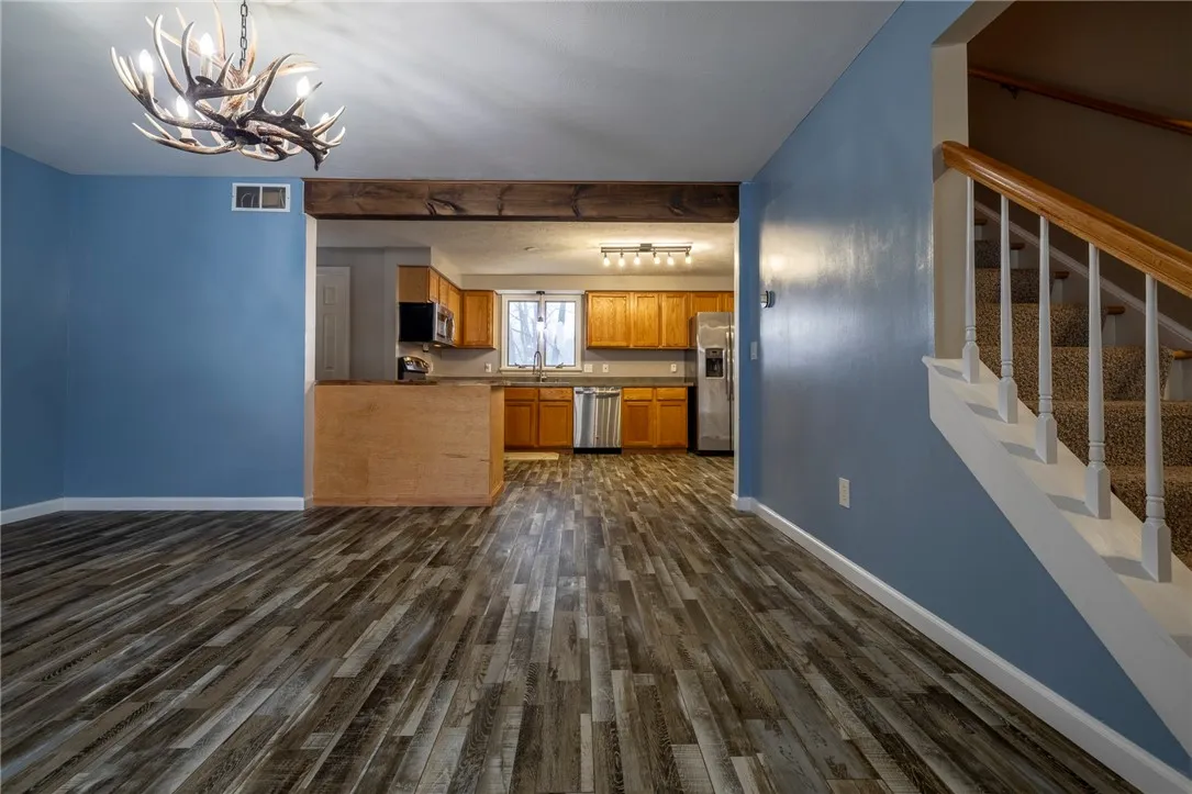 1447 Hiddenpond Lane, Walworth, New York 14568, Walworth, New York 14568, 3 Bedrooms Bedrooms, 6 Rooms Rooms,2 BathroomsBathrooms,Residential,For Sale,1447 Hiddenpond Lane, Walworth, New York 14568,0,R1649805