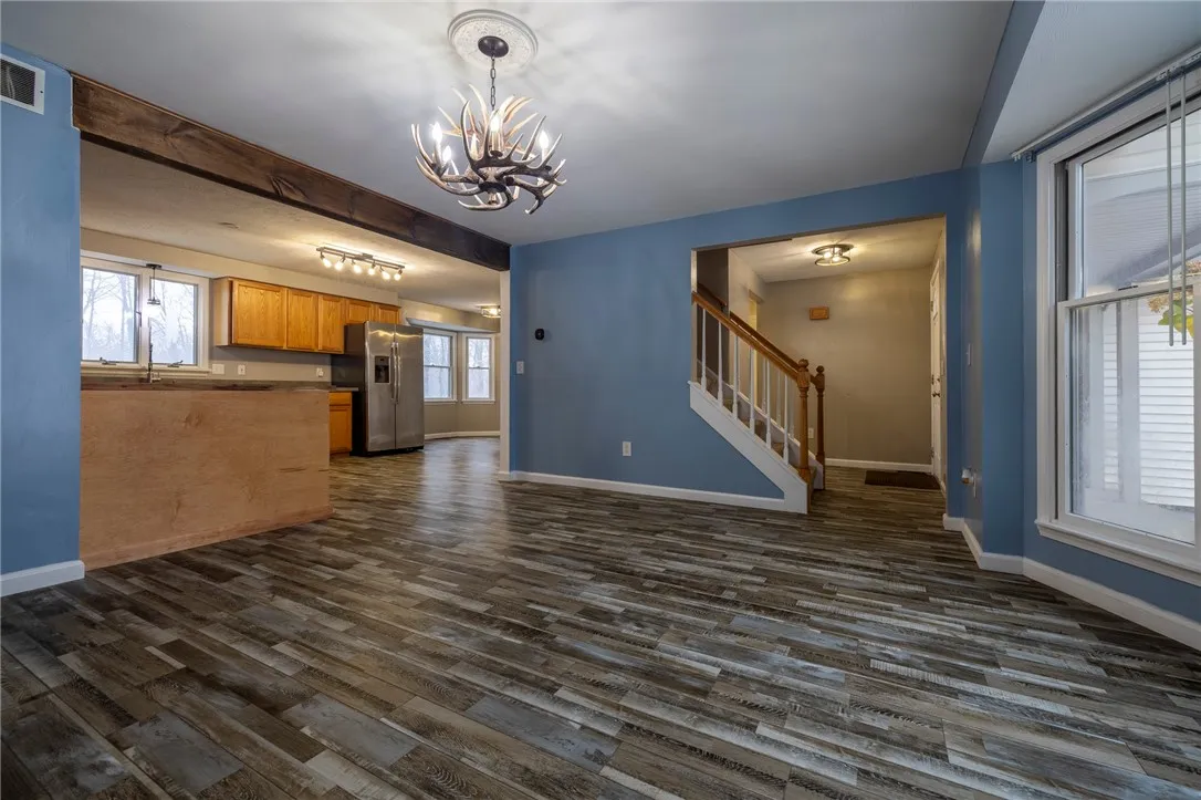 1447 Hiddenpond Lane, Walworth, New York 14568, Walworth, New York 14568, 3 Bedrooms Bedrooms, 6 Rooms Rooms,2 BathroomsBathrooms,Residential,For Sale,1447 Hiddenpond Lane, Walworth, New York 14568,0,R1649805