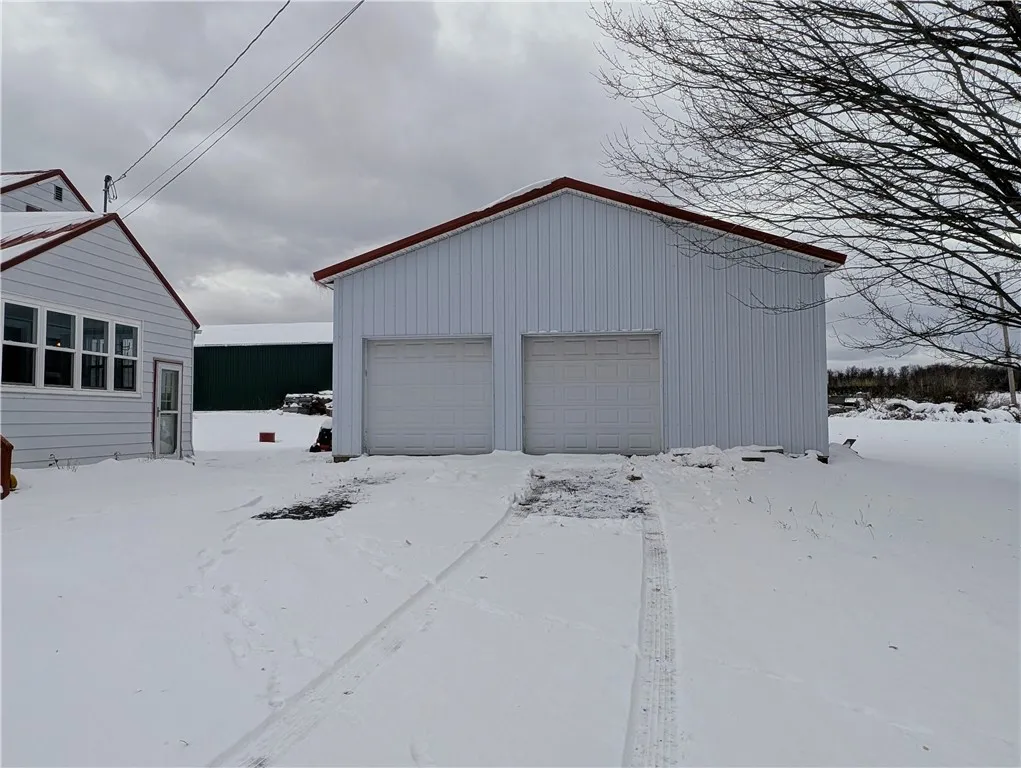 5329 Williamson Road, Marion, New York 14505, Marion, New York 14505, 3 Bedrooms Bedrooms, 5 Rooms Rooms,1 BathroomBathrooms,Residential,For Sale,5329 Williamson Road, Marion, New York 14505,0,R1650420