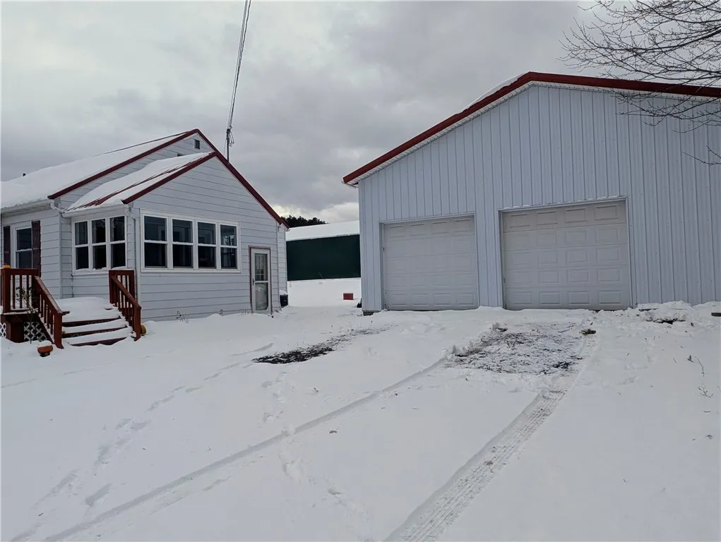 5329 Williamson Road, Marion, New York 14505, Marion, New York 14505, 3 Bedrooms Bedrooms, 5 Rooms Rooms,1 BathroomBathrooms,Residential,For Sale,5329 Williamson Road, Marion, New York 14505,0,R1650420