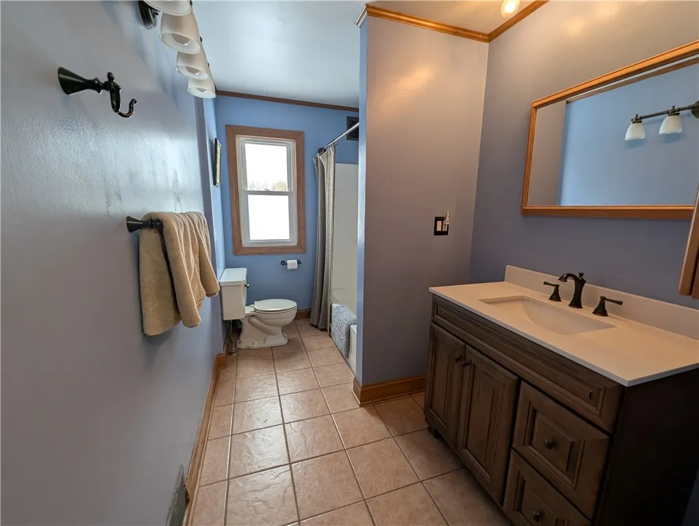 5329 Williamson Road, Marion, New York 14505, Marion, New York 14505, 3 Bedrooms Bedrooms, 5 Rooms Rooms,1 BathroomBathrooms,Residential,For Sale,5329 Williamson Road, Marion, New York 14505,0,R1650420