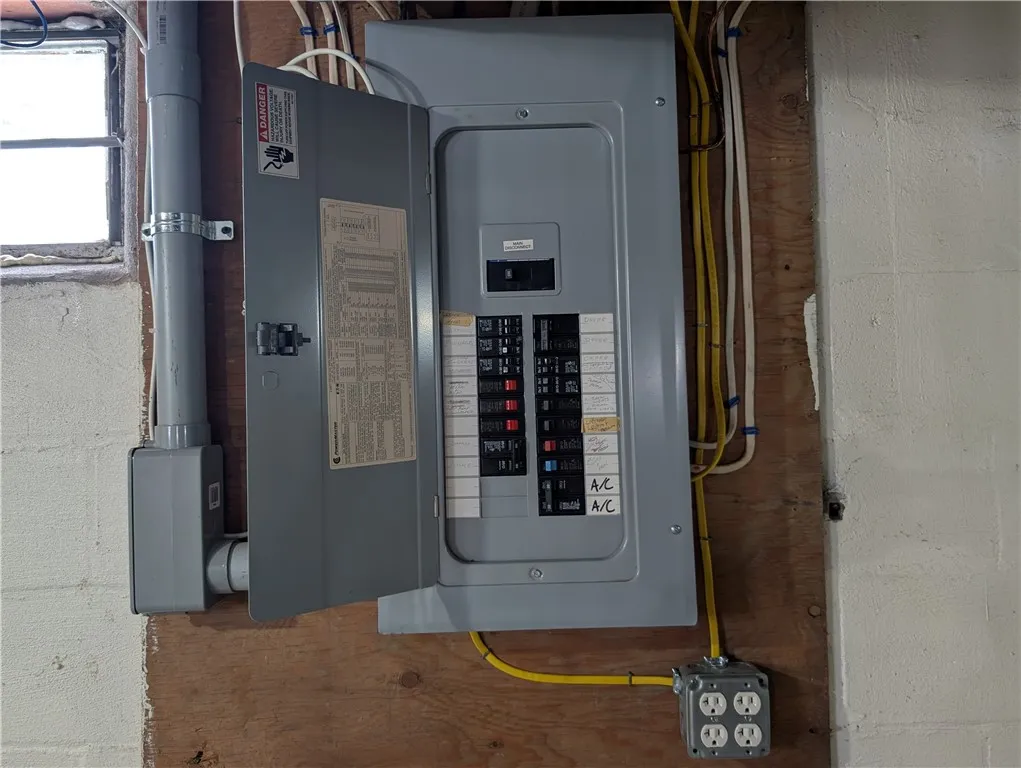 5329 Williamson Road, Marion, New York 14505, Marion, New York 14505, 3 Bedrooms Bedrooms, 5 Rooms Rooms,1 BathroomBathrooms,Residential,For Sale,5329 Williamson Road, Marion, New York 14505,0,R1650420