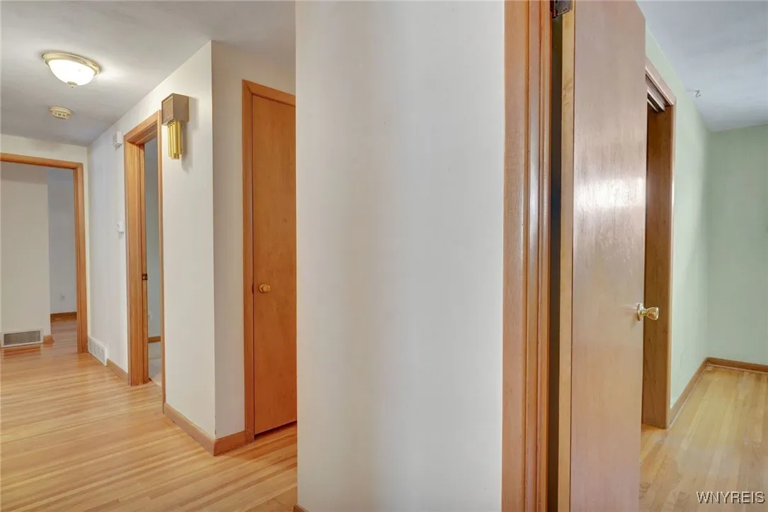 219 Forest Hill Drive, Amherst, New York 14221, Amherst, New York 14221, 3 Bedrooms Bedrooms, 8 Rooms Rooms,1 BathroomBathrooms,Residential,For Sale,219 Forest Hill Drive, Amherst, New York 14221,0,B1650427
