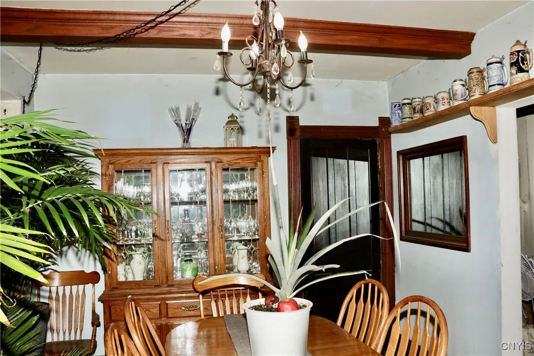 337 Lillian Avenue, Syracuse, New York 13206, Syracuse, New York 13206, 3 Bedrooms Bedrooms, 6 Rooms Rooms,1 BathroomBathrooms,Residential,For Sale,337 Lillian Avenue, Syracuse, New York 13206,0,S1650844