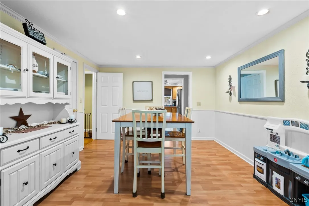 105 Herman Drive, Clay, New York 13212, Clay, New York 13212, 3 Bedrooms Bedrooms, 9 Rooms Rooms,1 BathroomBathrooms,Residential,For Sale,105 Herman Drive, Clay, New York 13212,0,S1650839