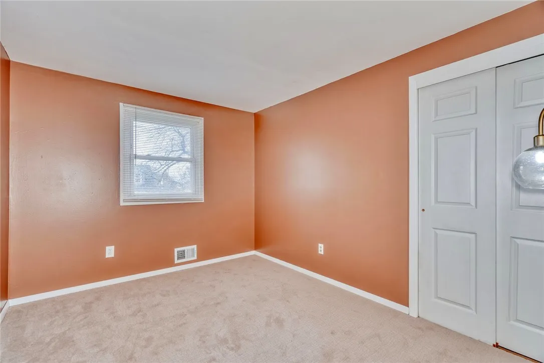 140 North Dr, Greece, New York 14612, Greece, New York 14612, 4 Bedrooms Bedrooms, 7 Rooms Rooms,1 BathroomBathrooms,Residential,For Sale,140 North Dr, Greece, New York 14612,0,R1650882