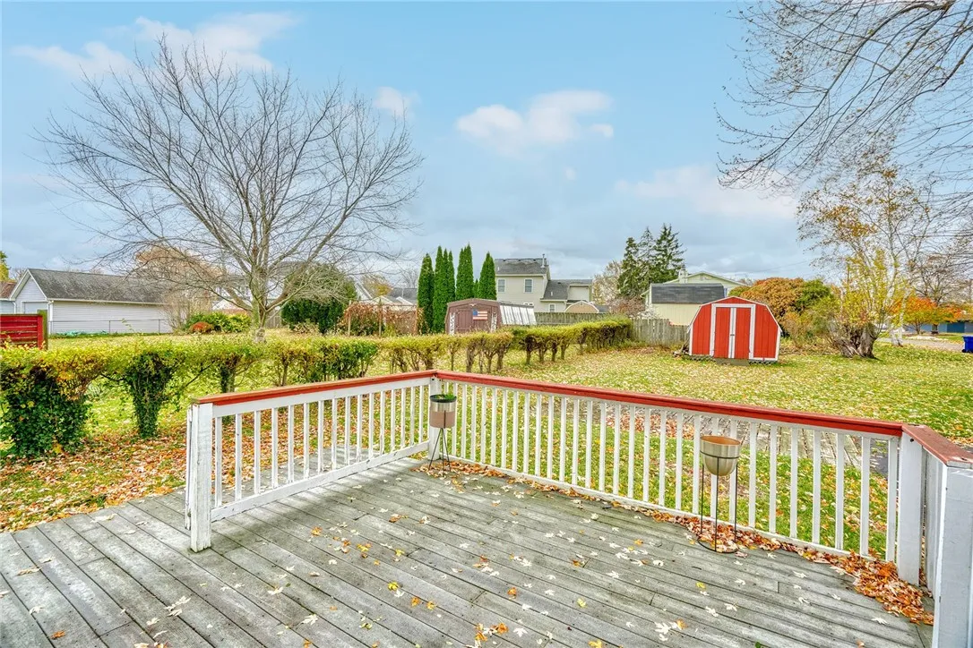 140 North Dr, Greece, New York 14612, Greece, New York 14612, 4 Bedrooms Bedrooms, 7 Rooms Rooms,1 BathroomBathrooms,Residential,For Sale,140 North Dr, Greece, New York 14612,0,R1650882