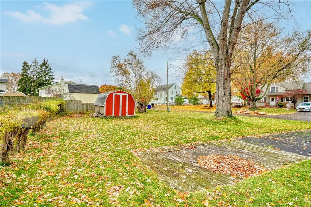 140 North Dr, Greece, New York 14612, Greece, New York 14612, 4 Bedrooms Bedrooms, 7 Rooms Rooms,1 BathroomBathrooms,Residential,For Sale,140 North Dr, Greece, New York 14612,0,R1650882