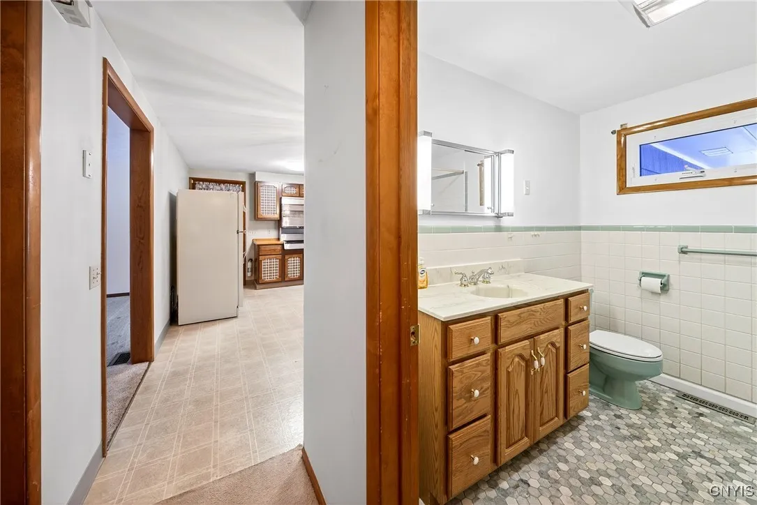 8541 Belnor Drive, Cicero, New York 13039, Cicero, New York 13039, 3 Bedrooms Bedrooms, 6 Rooms Rooms,2 BathroomsBathrooms,Residential,For Sale,8541 Belnor Drive, Cicero, New York 13039,0,S1650879