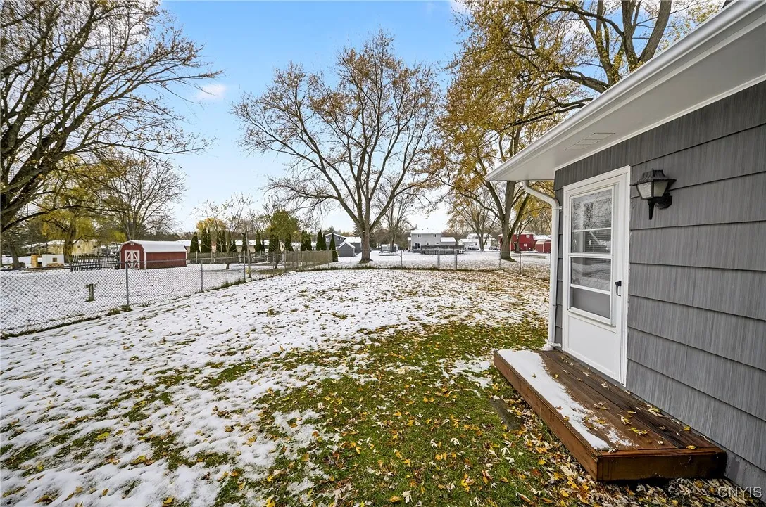 8541 Belnor Drive, Cicero, New York 13039, Cicero, New York 13039, 3 Bedrooms Bedrooms, 6 Rooms Rooms,2 BathroomsBathrooms,Residential,For Sale,8541 Belnor Drive, Cicero, New York 13039,0,S1650879