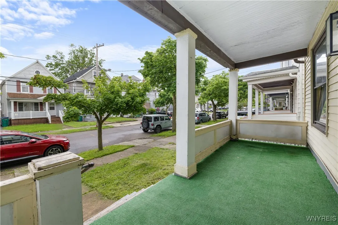 204 Crowley Avenue, Buffalo, New York 14207, Buffalo, New York 14207, 3 Bedrooms Bedrooms, ,3 BathroomsBathrooms,Residential,For Sale,204 Crowley Avenue, Buffalo, New York 14207,0,B1650776