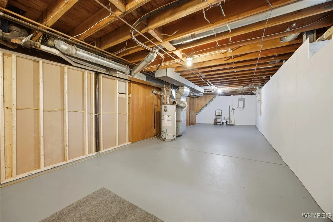 257 Evergreen Drive, Tonawanda, New York 14150, Tonawanda, New York 14150, 3 Bedrooms Bedrooms, 7 Rooms Rooms,1 BathroomBathrooms,Residential,For Sale,257 Evergreen Drive, Tonawanda, New York 14150,0,B1650700