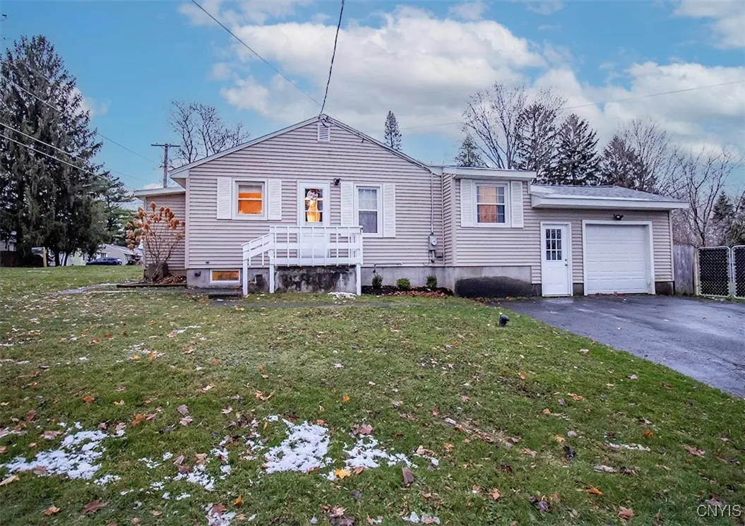815 Norton Avenue, Sullivan, New York 13037, Sullivan, New York 13037, 3 Bedrooms Bedrooms, 5 Rooms Rooms,1 BathroomBathrooms,Residential,For Sale,815 Norton Avenue, Sullivan, New York 13037,0,S1650891