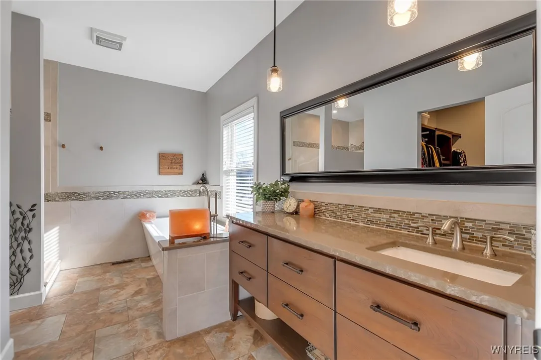 20 Filmore Drive, Ellicottville, New York 14731, Ellicottville, New York 14731, 4 Bedrooms Bedrooms, 10 Rooms Rooms,2 BathroomsBathrooms,Residential,For Sale,20 Filmore Drive, Ellicottville, New York 14731,0,B1650853
