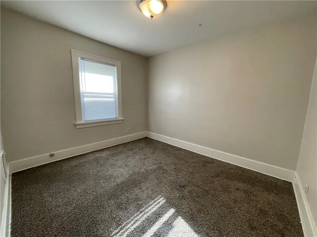 42 Nye Park, Rochester, New York 14621, Rochester, New York 14621, 4 Bedrooms Bedrooms, ,2 BathroomsBathrooms,Residential,For Sale,42 Nye Park, Rochester, New York 14621,0,R1650899