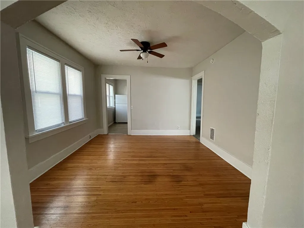 42 Nye Park, Rochester, New York 14621, Rochester, New York 14621, 4 Bedrooms Bedrooms, ,2 BathroomsBathrooms,Residential,For Sale,42 Nye Park, Rochester, New York 14621,0,R1650899