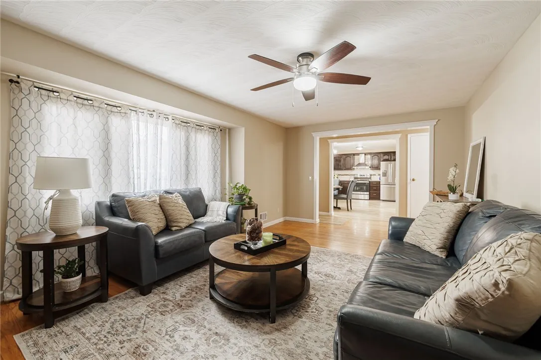 15 Kennedy Circle, Irondequoit, New York 14609, Irondequoit, New York 14609, 3 Bedrooms Bedrooms, 5 Rooms Rooms,1 BathroomBathrooms,Residential,For Sale,15 Kennedy Circle, Irondequoit, New York 14609,0,R1650889