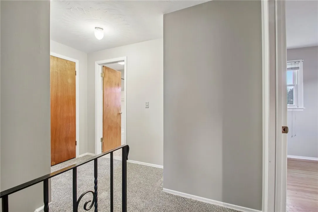 137 Rahway Road, Gates, New York 14606, Gates, New York 14606, 3 Bedrooms Bedrooms, 8 Rooms Rooms,1 BathroomBathrooms,Residential,For Sale,137 Rahway Road, Gates, New York 14606,0,R1650191