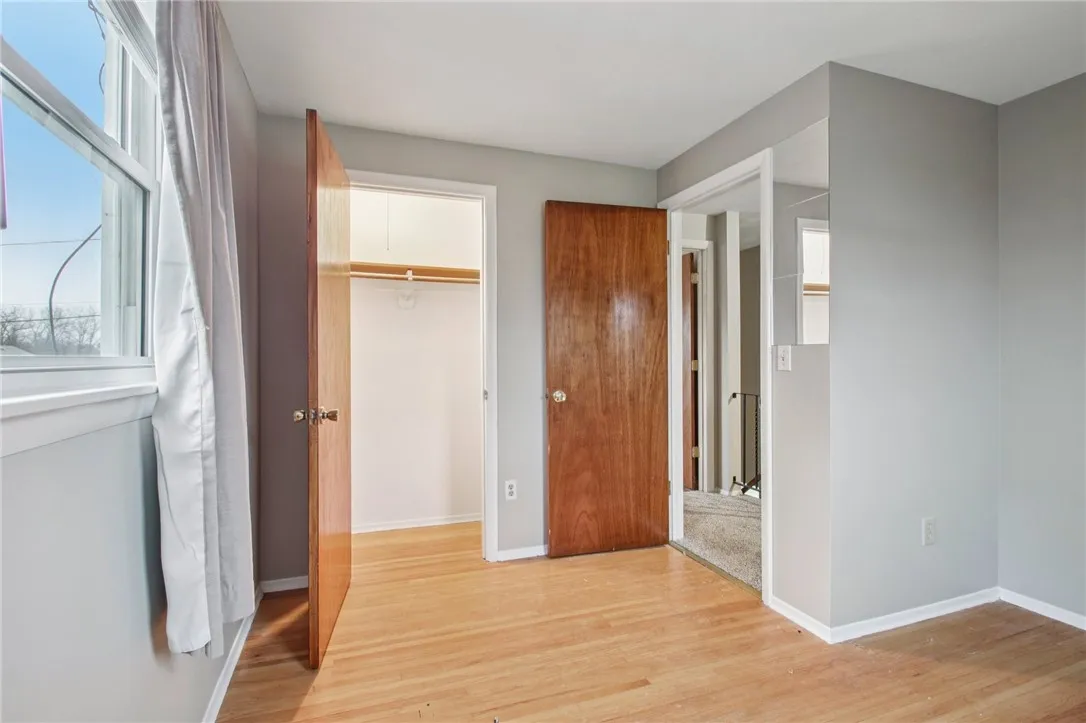 137 Rahway Road, Gates, New York 14606, Gates, New York 14606, 3 Bedrooms Bedrooms, 8 Rooms Rooms,1 BathroomBathrooms,Residential,For Sale,137 Rahway Road, Gates, New York 14606,0,R1650191