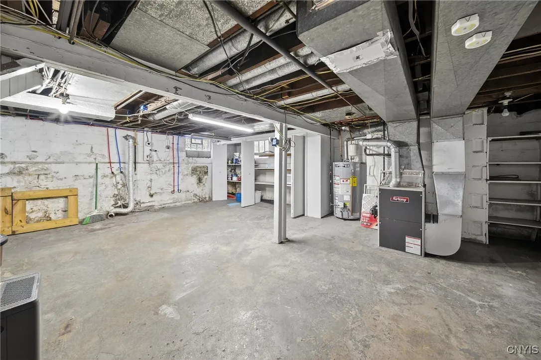 263 Wayland Road, Salina, New York 13208, Salina, New York 13208, 3 Bedrooms Bedrooms, 7 Rooms Rooms,1 BathroomBathrooms,Residential,For Sale,263 Wayland Road, Salina, New York 13208,0,S1650733