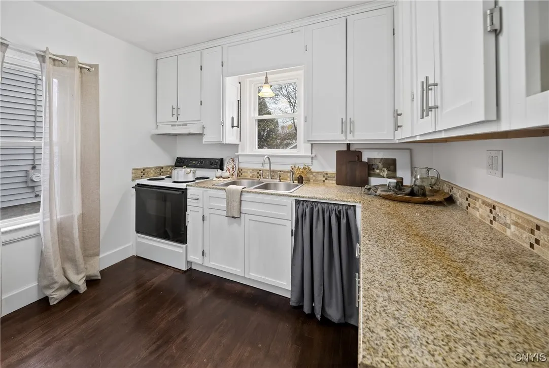 263 Wayland Road, Salina, New York 13208, Salina, New York 13208, 3 Bedrooms Bedrooms, 7 Rooms Rooms,1 BathroomBathrooms,Residential,For Sale,263 Wayland Road, Salina, New York 13208,0,S1650733