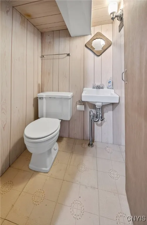 263 Wayland Road, Salina, New York 13208, Salina, New York 13208, 3 Bedrooms Bedrooms, 7 Rooms Rooms,1 BathroomBathrooms,Residential,For Sale,263 Wayland Road, Salina, New York 13208,0,S1650733