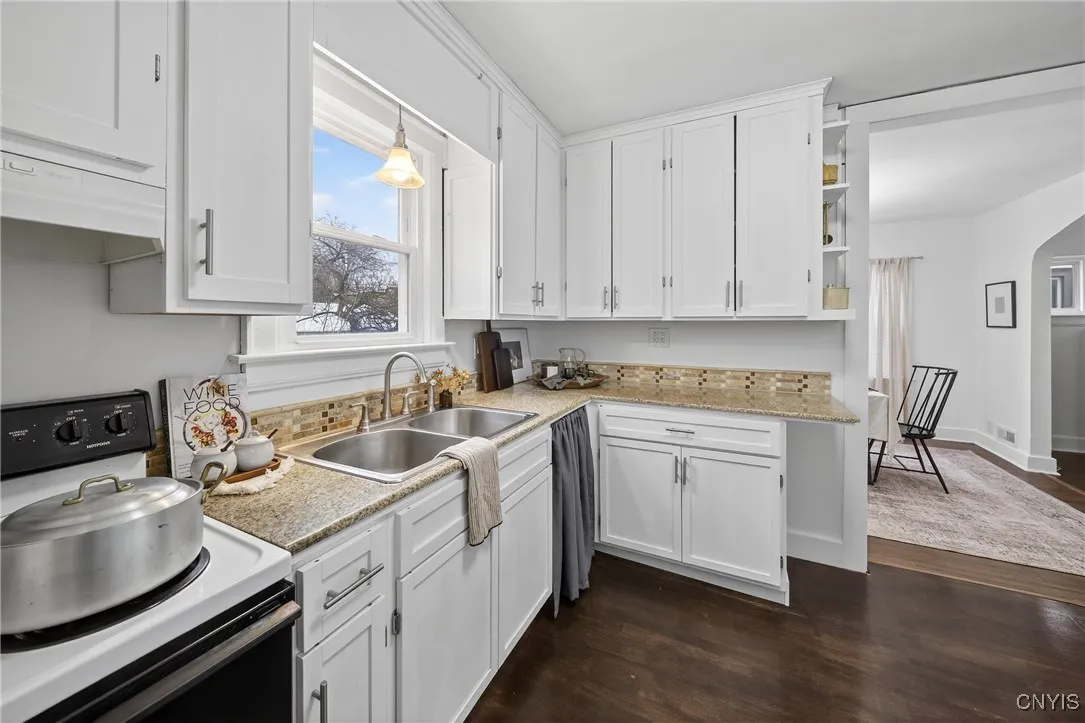 263 Wayland Road, Salina, New York 13208, Salina, New York 13208, 3 Bedrooms Bedrooms, 7 Rooms Rooms,1 BathroomBathrooms,Residential,For Sale,263 Wayland Road, Salina, New York 13208,0,S1650733