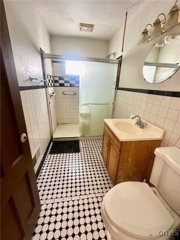 325 Liberty Street, Syracuse, New York 13204, Syracuse, New York 13204, ,Multi Family,For Sale,325 Liberty Street, Syracuse, New York 13204,0,S1650662