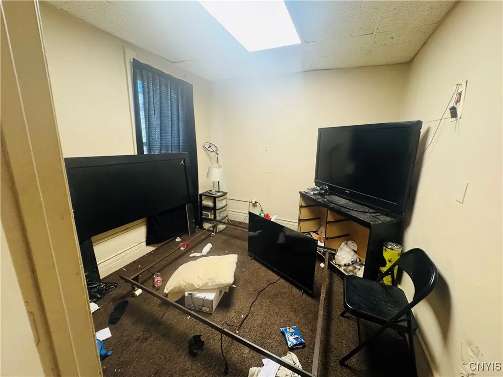 1511 North State Street 4, Syracuse, New York 1320, Syracuse, New York 13208, 6 Bedrooms Bedrooms, ,3 BathroomsBathrooms,Residential,For Sale,1511 North State Street 4, Syracuse, New York 1320,0,S1649909