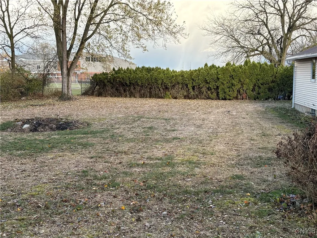 105 Poole Rd Road, Dewitt, New York 13214, De Witt, New York 13214, 3 Bedrooms Bedrooms, 6 Rooms Rooms,1 BathroomBathrooms,Residential,For Sale,105 Poole Rd Road, Dewitt, New York 13214,0,S1650900