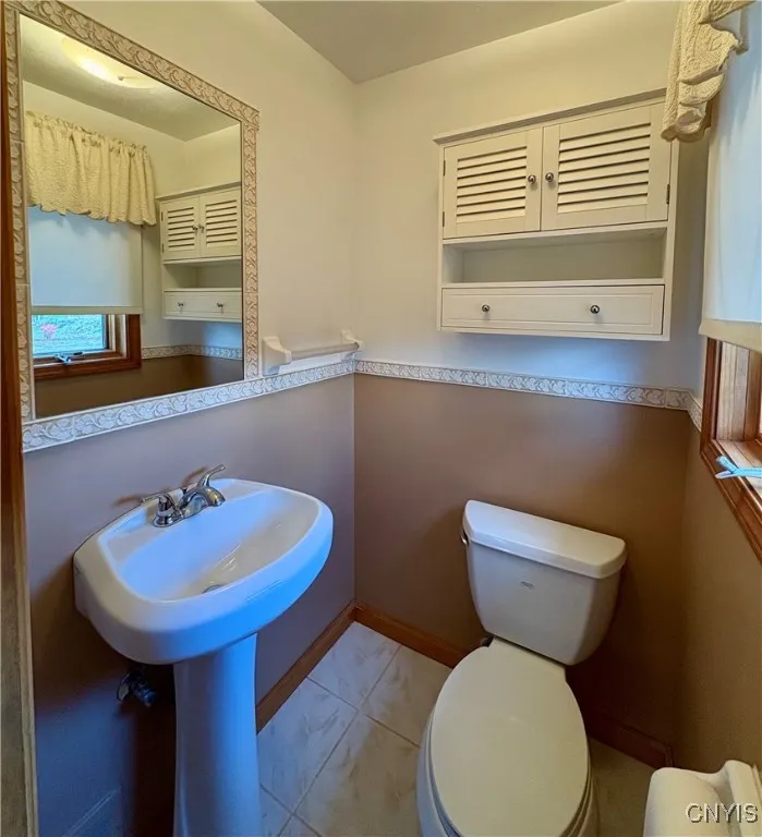 105 Poole Rd Road, Dewitt, New York 13214, De Witt, New York 13214, 3 Bedrooms Bedrooms, 6 Rooms Rooms,1 BathroomBathrooms,Residential,For Sale,105 Poole Rd Road, Dewitt, New York 13214,0,S1650900