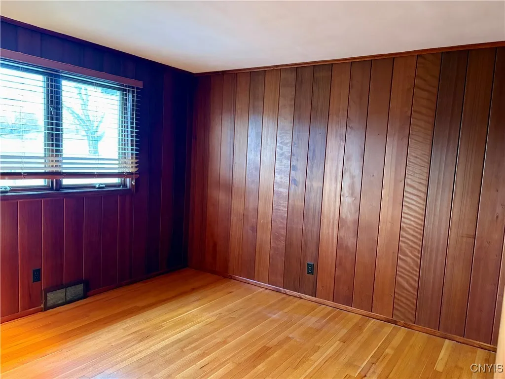 105 Poole Rd Road, Dewitt, New York 13214, De Witt, New York 13214, 3 Bedrooms Bedrooms, 6 Rooms Rooms,1 BathroomBathrooms,Residential,For Sale,105 Poole Rd Road, Dewitt, New York 13214,0,S1650900