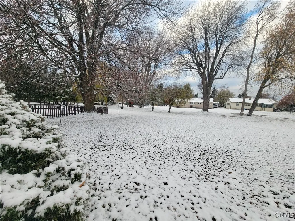 626 South Hamilton Street, Watertown City, New Yor, Watertown City, New York 13601, 2 Bedrooms Bedrooms, 7 Rooms Rooms,1 BathroomBathrooms,Residential,For Sale,626 South Hamilton Street, Watertown City, New Yor,0,S1650455