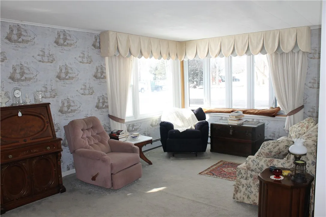 302 Linwood Avenue, Gaines, New York 14411, Gaines, New York 14411, 3 Bedrooms Bedrooms, 5 Rooms Rooms,1 BathroomBathrooms,Residential,For Sale,302 Linwood Avenue, Gaines, New York 14411,0,R1650907