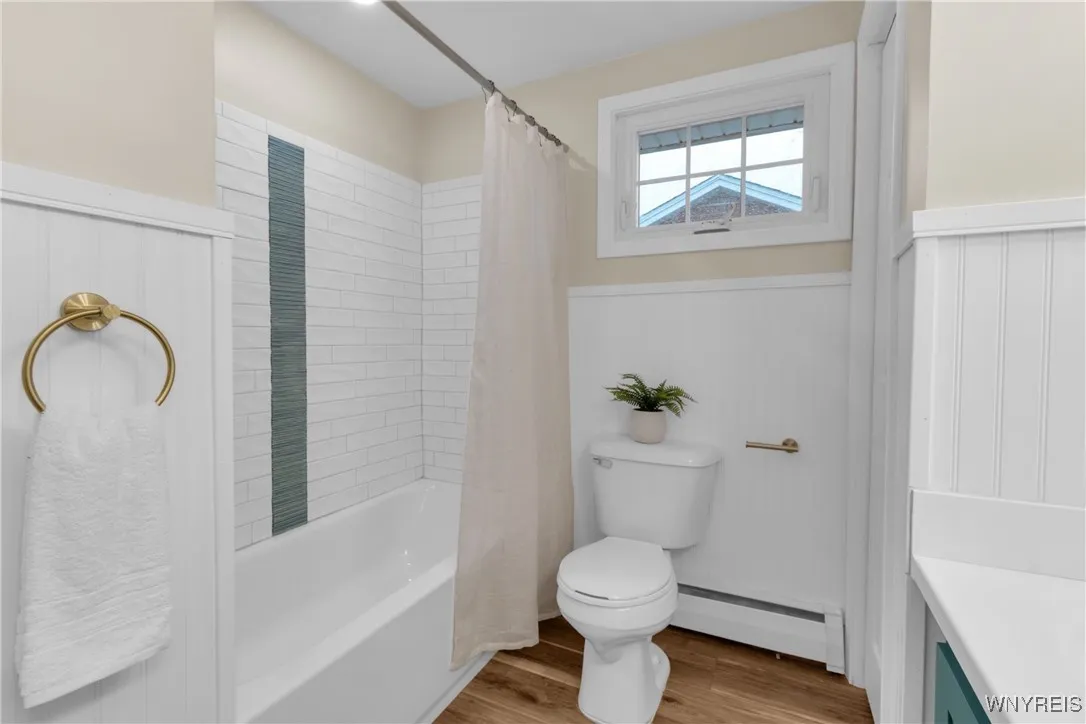 500 Center Road, West Seneca, New York 14224, West Seneca, New York 14224, 4 Bedrooms Bedrooms, 11 Rooms Rooms,2 BathroomsBathrooms,Residential,For Sale,500 Center Road, West Seneca, New York 14224,0,B1650701