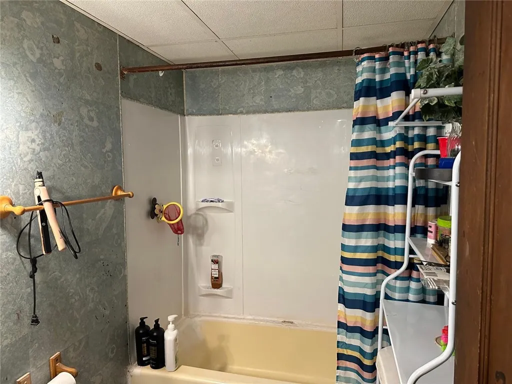 164 Villa Street, Rochester, New York 14606, Rochester, New York 14606, 3 Bedrooms Bedrooms, 6 Rooms Rooms,1 BathroomBathrooms,Residential,For Sale,164 Villa Street, Rochester, New York 14606,0,R1650777