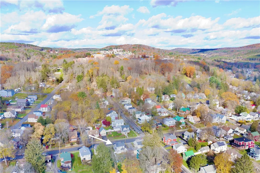 24 Spruce Street, Oneonta, New York 13820, Oneonta, New York 13820, 3 Bedrooms Bedrooms, 7 Rooms Rooms,1 BathroomBathrooms,Residential,For Sale,24 Spruce Street, Oneonta, New York 13820,0,R1649413