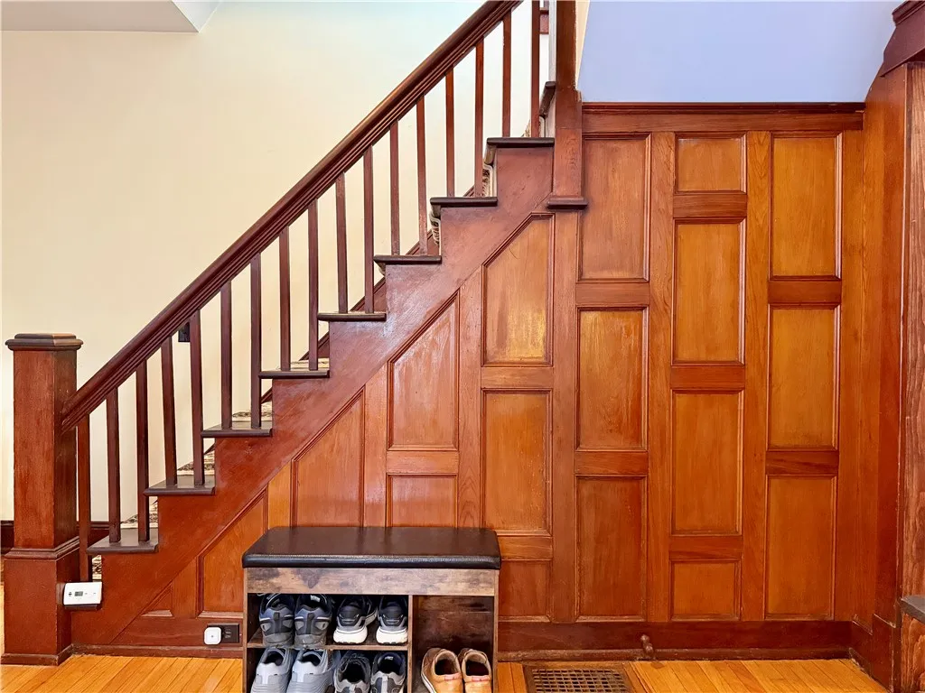 24 Spruce Street, Oneonta, New York 13820, Oneonta, New York 13820, 3 Bedrooms Bedrooms, 7 Rooms Rooms,1 BathroomBathrooms,Residential,For Sale,24 Spruce Street, Oneonta, New York 13820,0,R1649413