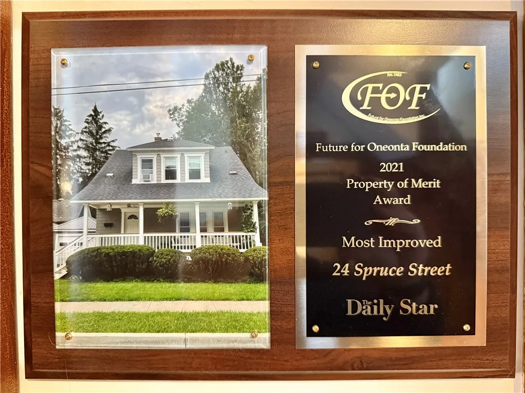 24 Spruce Street, Oneonta, New York 13820, Oneonta, New York 13820, 3 Bedrooms Bedrooms, 7 Rooms Rooms,1 BathroomBathrooms,Residential,For Sale,24 Spruce Street, Oneonta, New York 13820,0,R1649413
