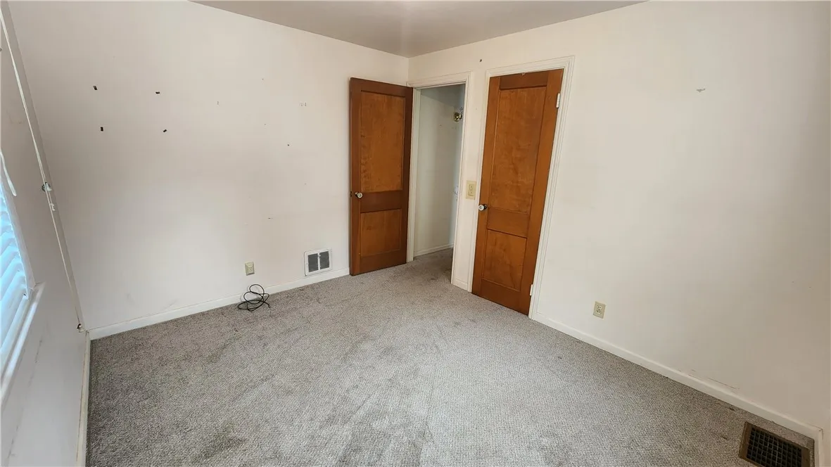 108 Glenbrook Road, Greece, New York 14616, Greece, New York 14616, 3 Bedrooms Bedrooms, 5 Rooms Rooms,1 BathroomBathrooms,Residential,For Sale,108 Glenbrook Road, Greece, New York 14616,0,R1650910