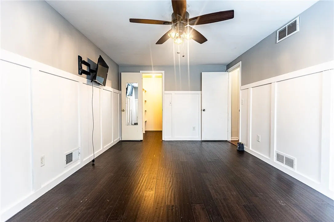 1441 Chigwell Ln N, Webster, New York 14580, Webster, New York 14580, 4 Bedrooms Bedrooms, 7 Rooms Rooms,1 BathroomBathrooms,Residential,For Sale,1441 Chigwell Ln N, Webster, New York 14580,0,R1650347
