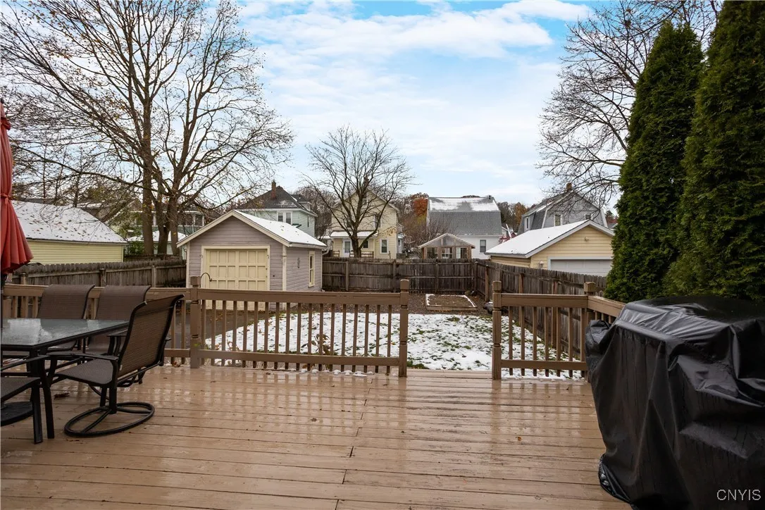 619 Dewitt Street, Syracuse, New York 13203, Syracuse, New York 13203, 4 Bedrooms Bedrooms, 9 Rooms Rooms,1 BathroomBathrooms,Residential,For Sale,619 Dewitt Street, Syracuse, New York 13203,0,S1650749